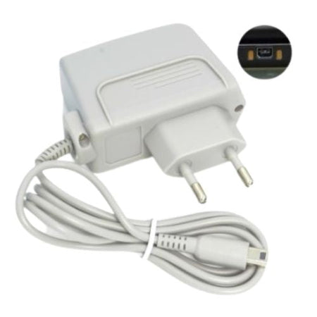 Bildet viser en 3DS strømadapter