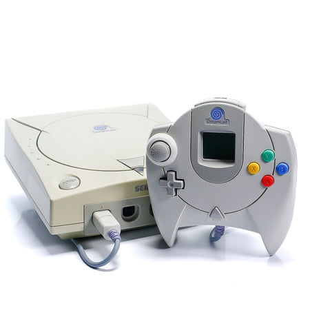 Bilde av SEGA Dreamcast konsoll med en kontroll