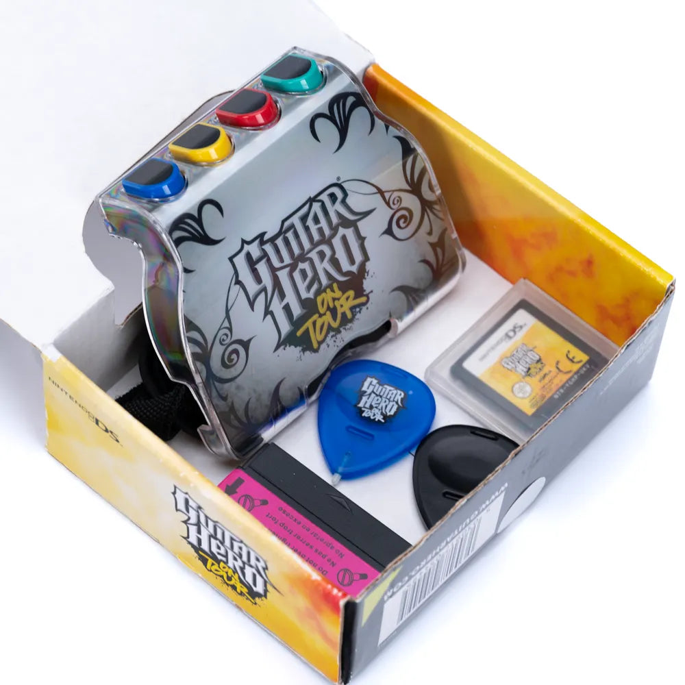 Guitar Hero On Tour Bundle m/Guitar Grip - Nintendo DS - Retrospillkongen