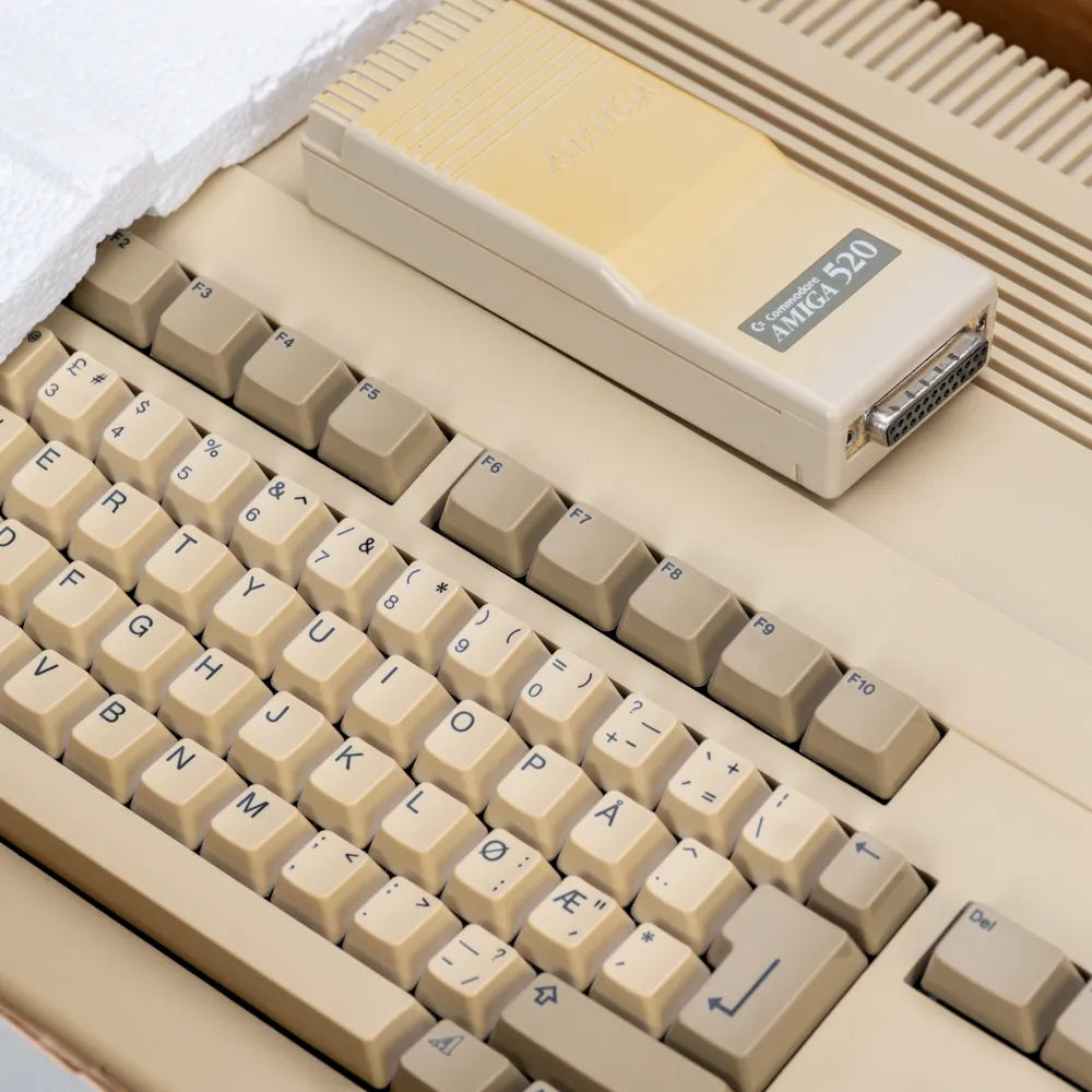 Original Commodore Amiga 500 i Eske