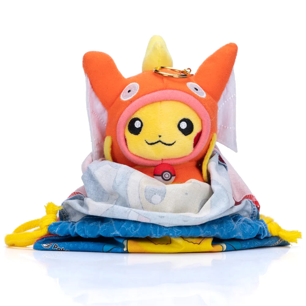 Pikachu i Magikarp Kostyme Kosebamse med Oppbevaringspose - Pokémon - Retrospillkongen