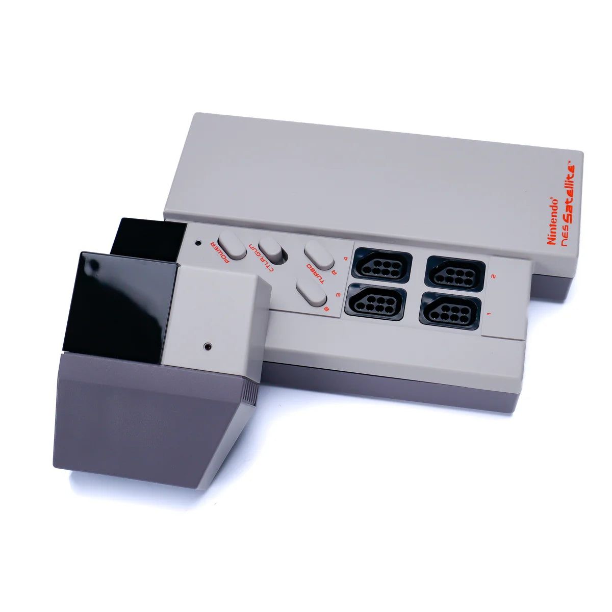 NES Satellite - NES 8-Bit I Eske - Retrospillkongen