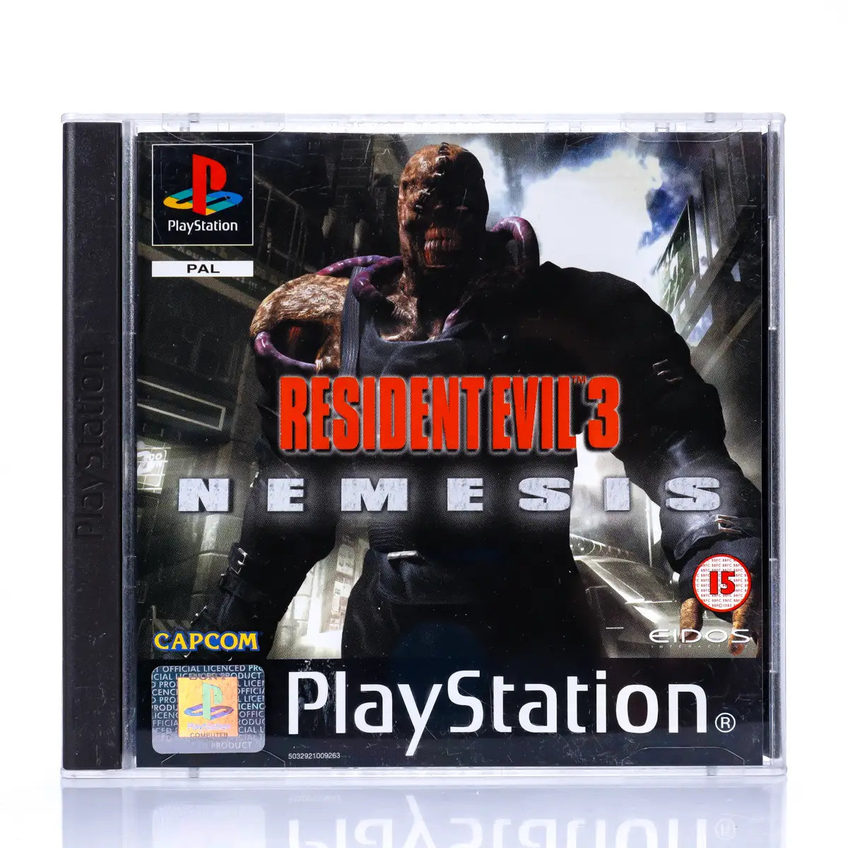 Resident Evil 3: Nemesis - PS1 spill - Retrospillkongen