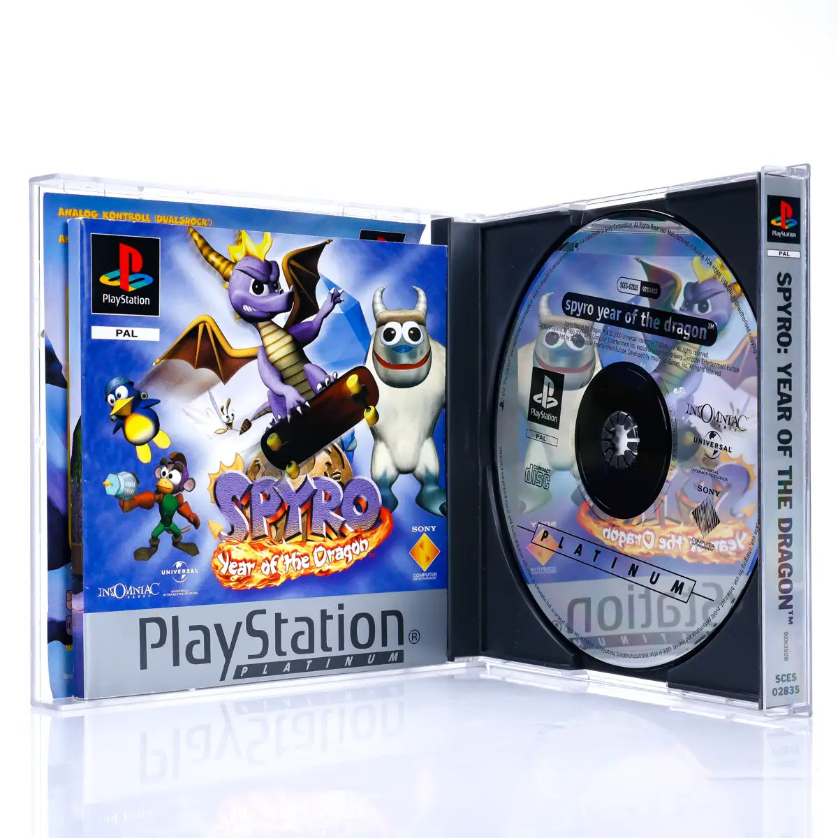 Spyro: Year of the Dragon - PS1 spill - Retrospillkongen