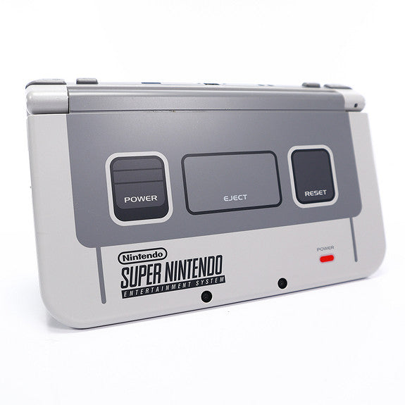 New Nintendo 3DS XL Konsoll - SNES Super Nintendo Limited Edition! - Retrospillkongen