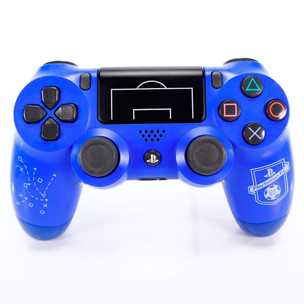 Sony PlayStation 4 DualShock 4 Trådløs Kontroll Blau (Limited Edition F.C.) - Tilbehør - Retrospillkongen