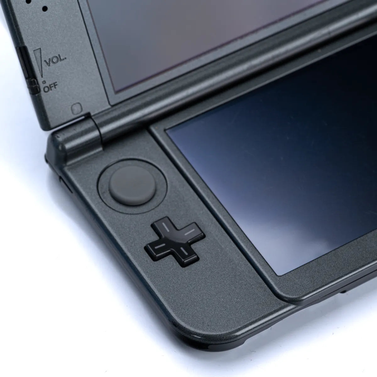 New Nintendo 3DS XL Svart Konsoll m/Strømadapter - Retrospillkongen