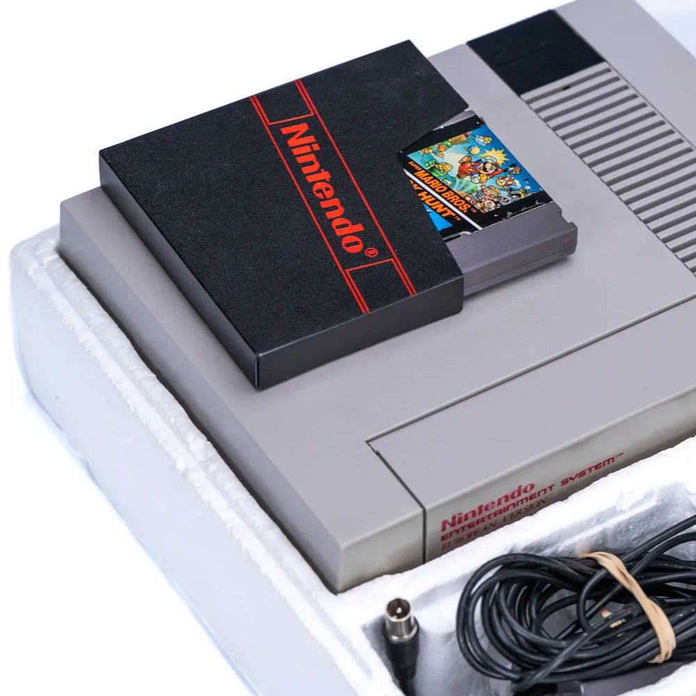 Nintendo Entertainment System Action Set i Eske - Retrospillkongen