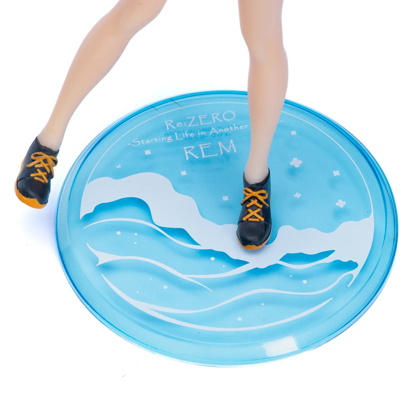 Original Taito Re:Zero Rem Swimsuit Subaru Jacket Figur Statue
