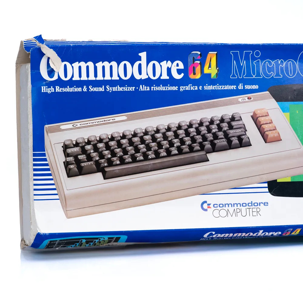 Original Commodore 64 MicroComputer i Eske - C64 - Retrospillkongen