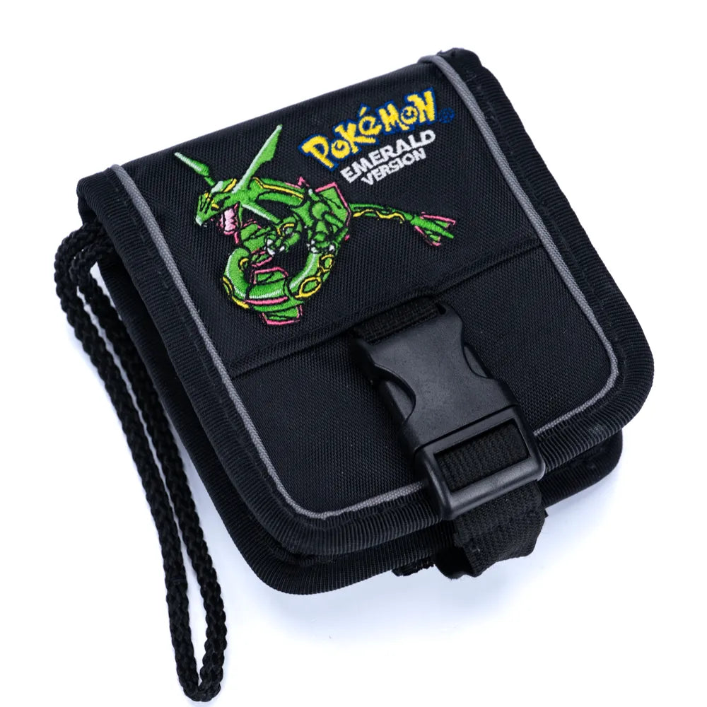 Original Pokémon Emerald Reiseveske for Gameboy Advance SP - Retrospillkongen