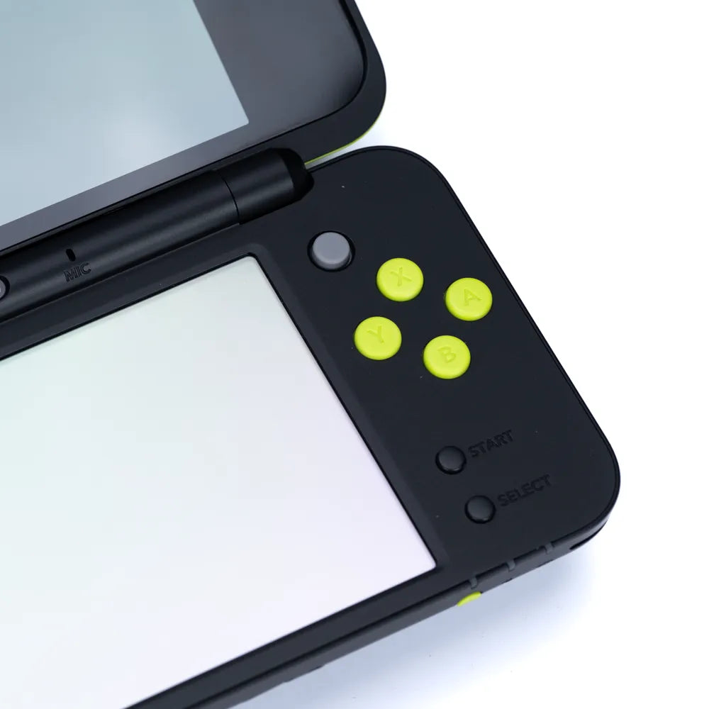 New Nintendo 2DS XL Black & Lime Mario Kart 7 Edition (Komplett i Eske) - Retrospillkongen