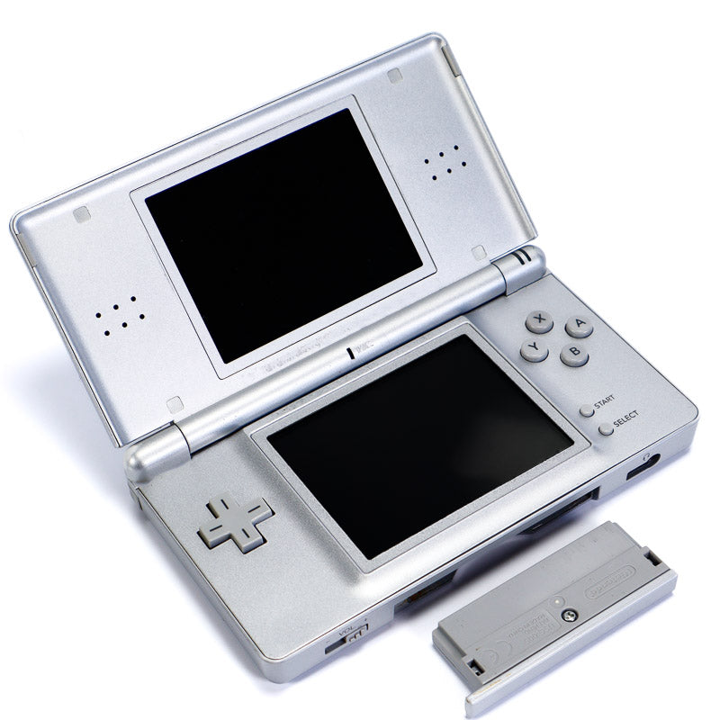 Nintendo DS Lite Metallic Silver Håndhold Konsoll m/Strømadapter - Retrospillkongen