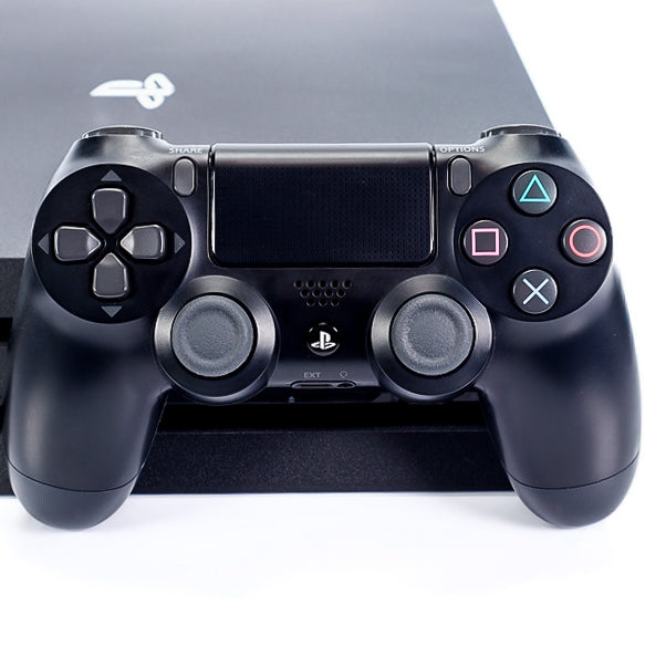 Playstation 4 (PS4) PRO 1TB Konsoll Pakke - Sony - Retrospillkongen